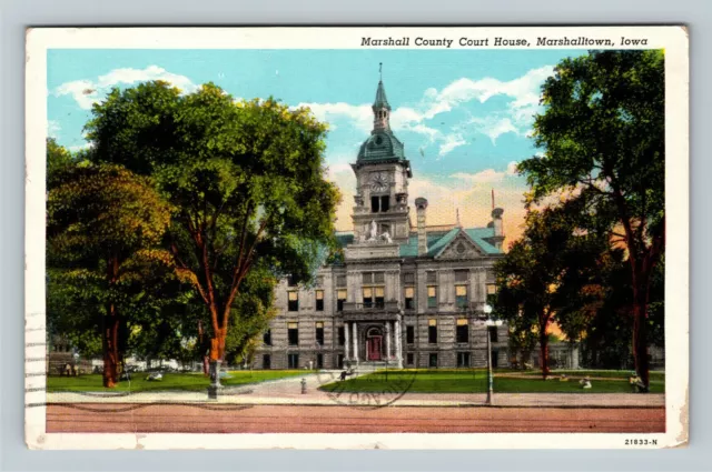 Marshalltown IA, Marshall County Court House, Iowa Vintage Postcard