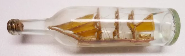 Ancienne BOUTEILLE Bateau VOILIER JONQUE chinoise