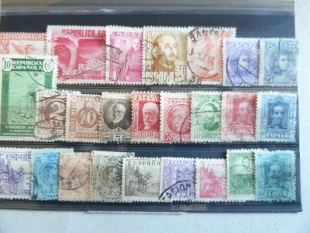 Espagne Lot De 25 Timbres Anciens Obliteres