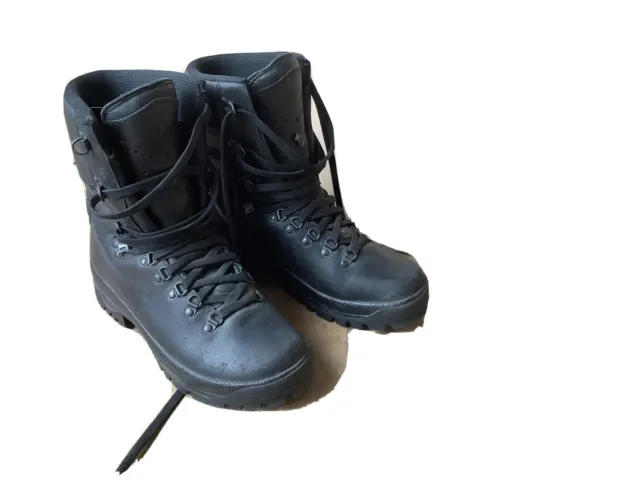 chaussures militaires Type HAIX NOIR en 40