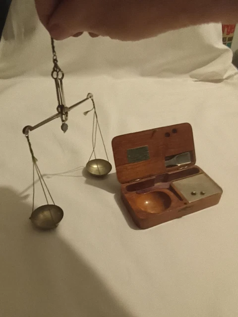 ANCIENNE BALANCE À grain EUR 50,00 - FR