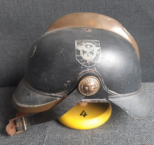 Pickelhaube Stahlhelm Feuerlöschpolizei Feuerwehr Offenbach WW2 2.WK Wehrmacht