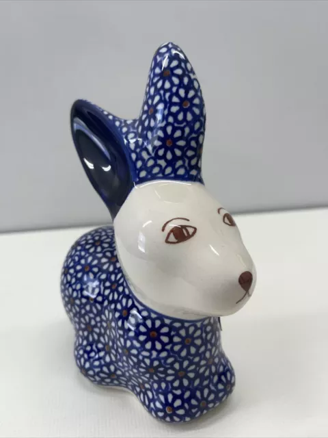 Zaklady Boleslawiec Polish Pottery, Floral Rabbit, Resting 5" L, Cream & Cobalt