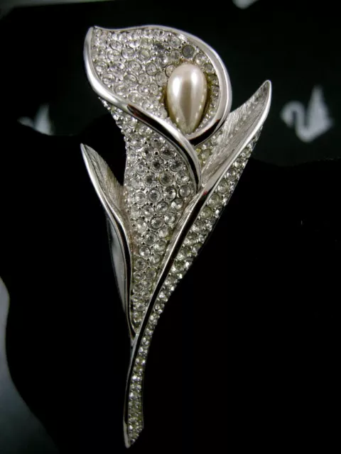 Signed Swarovski Pave' Crystal Rhodium Calla Lily  Pin / Brooch Retired New