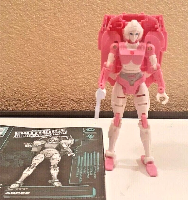 TRANSFORMERS HASBRO ARCEE War for Cybertron Earthrise Deluxe 2020 EUR 9 ...