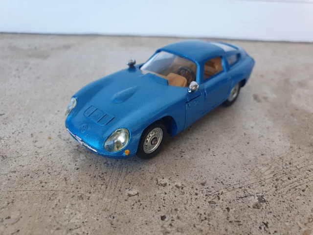 Politoys N° 39 Alfa Romeo 2000 berlina - Ricambi - Collezionismo In vendita a Venezia