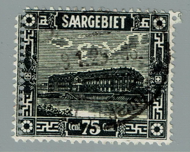 Saargebiet Mi.Nr. 101  75 Cent doppelt gelocht