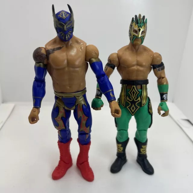 WWE MATTEL Tag Team LOTTA DRAGHI SENZA VOLTO & FIGURE KALISTO (2)