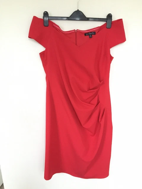 Dorothy perkins scarlett b top