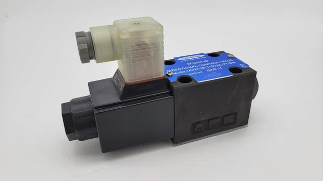 International Fluid Power DG03-2B-115VAC-71-DN Directional Control Valve