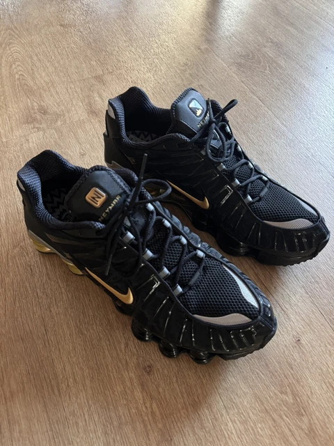 NIKE SHOX TL Neymar Jr Schwarz/Gold Trainingsschuhe Grösse Uk8,5 Us9,5 Eur43 Bv1388 001 EUR 181,64 - PicClick DE