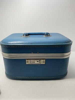 Vintage Blue Hard Shell Train Cosmetic Makeup Case. No Key