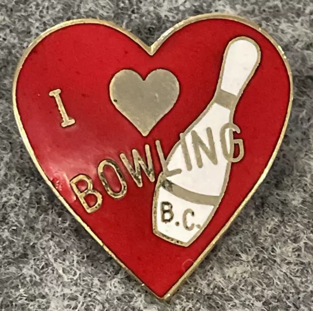 I Love Bowling BC Heart Ball Alley Award Red Canada Club Vintage Hat Lapel Pin