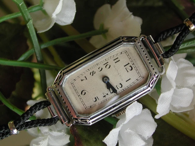 Montre Femme Hamilton Art Déco émail - Mécanique, Boîtier Argent Sterling, Années 1930, Fonctionne