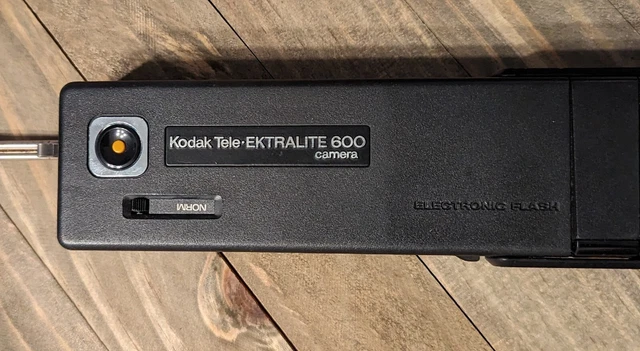 Cámara Kodak Tele-Ektralite 600 ✔ 7.M1