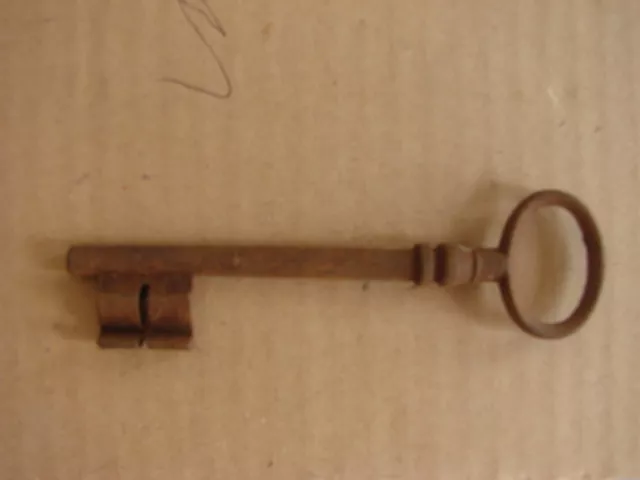 (3) Large Old Iron Antique Skeleton Key 18Th/19Th Century 10.5 Cm Long L@@@K