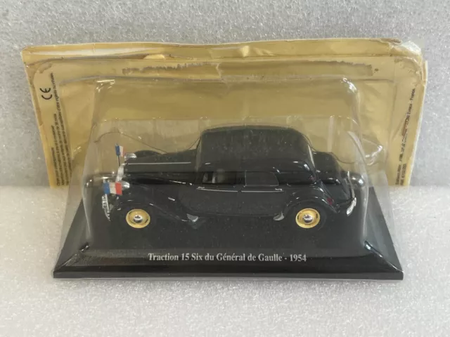 PRESSE ATLAS UNIVERSAL HOBBIES Citroën Traction 15 Six De Gaulle 1954 1/43