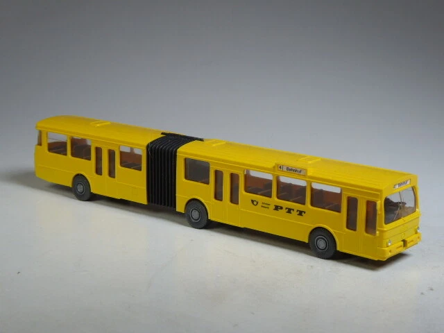 (W33) Wiking Mercedes O 305 G Gelenkbus PTT Schweiz Linie 4 Bahnhof
