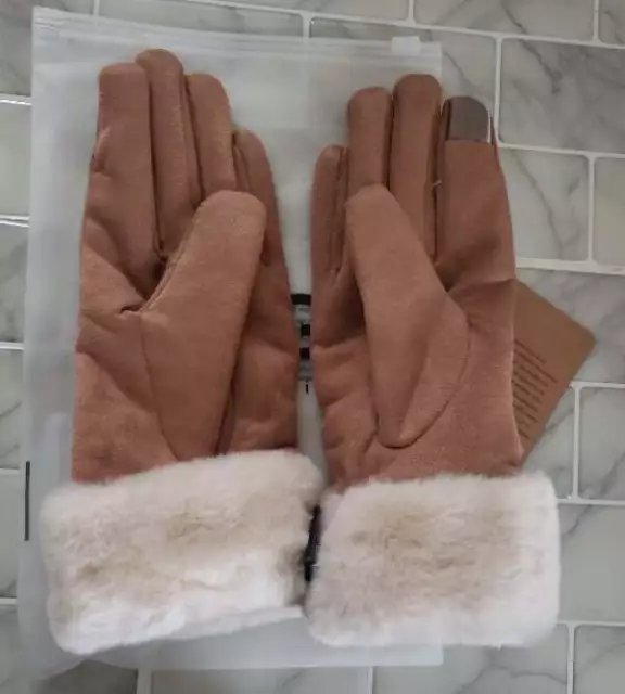 Womens UGG Winter Gloves Tan Brown Brand New Fleece Lined Touchscren Cell Phone 2