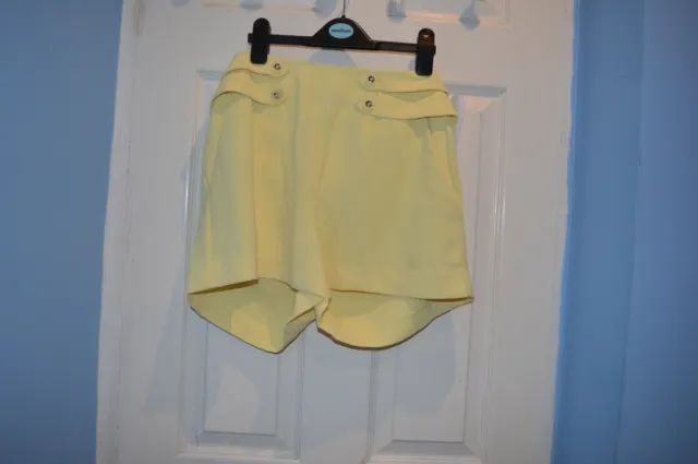 Bnwt Marciano Guess Women's Yellow Shorts Size 28 Waist