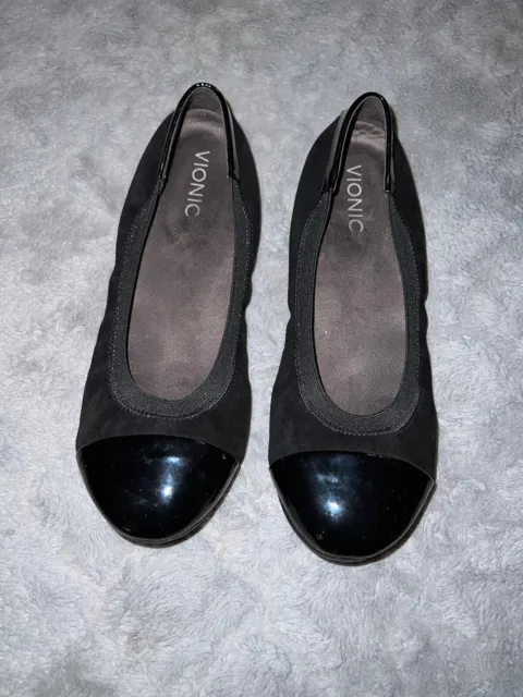 Vionic Tiegan Flats Womens Size 8 Suede Leather Black Patent Cap Toe Slip On