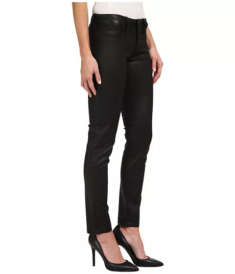 Jeans Mavi Adriana Midrise super maigre en manteau noir 3