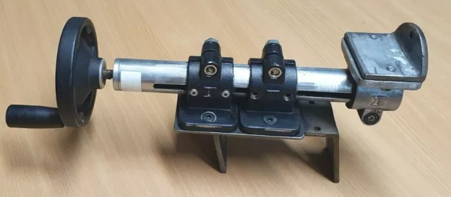 Linear Führung Rohr 30mm; Länge ca. 210 mm; mit Kurbel; RK Rose