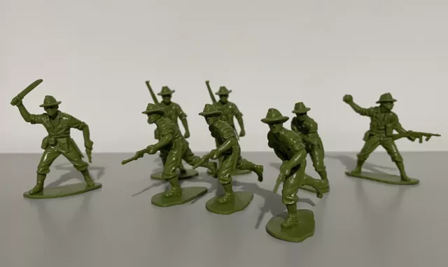Vintage Airfix Plastic Soldiers Australian Infantry X 8 1:32