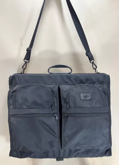 Preowned TUMI Made in USA Black Ballistic Nylon Bi-fold 23” Garment Bag Luggage