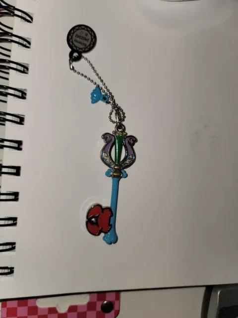 Kingdom Hearts Crabclaw metal keyblade keychain charm figure 2"