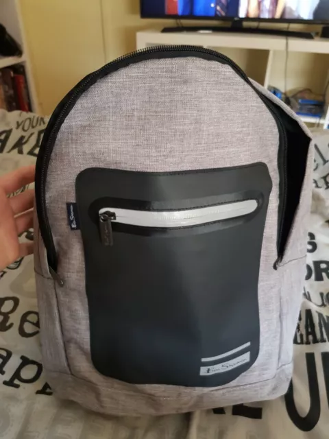 Sac à dos Ben Sherman panneau dôme gris tempête sac à dos rembourré bretelles