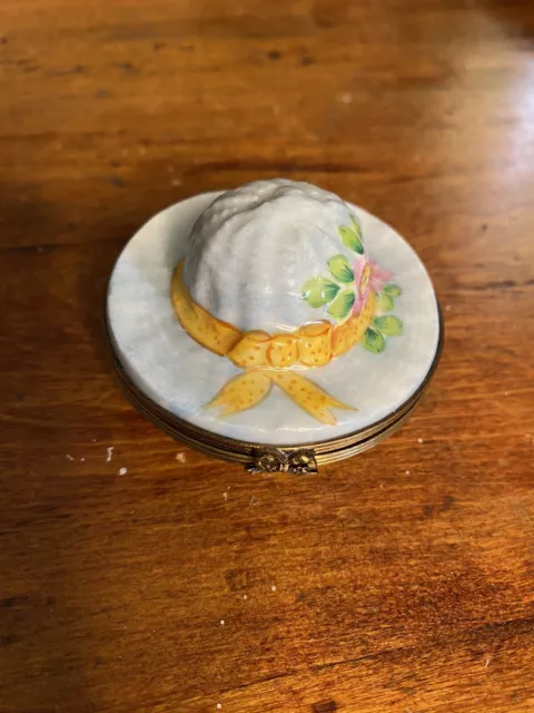 VTG Limoges Peint Mein Hat w Bow Trinket Box Handpainted France