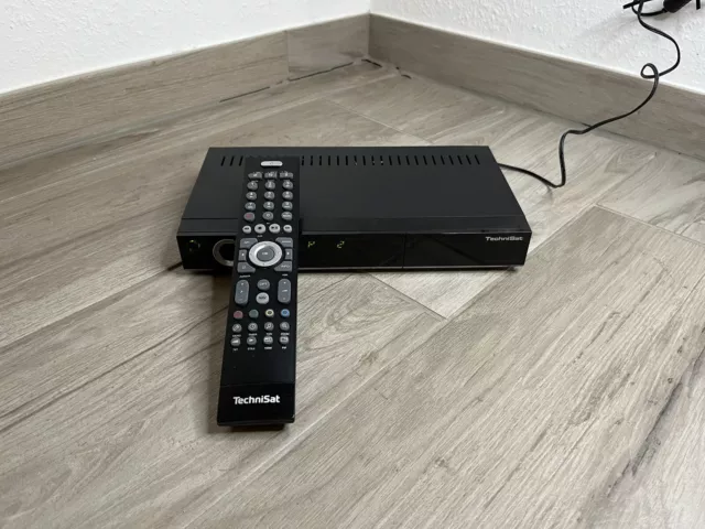 TechniSat Technistar S1+ Sat Receiver [Aufnahmefunktion via USB] GUT