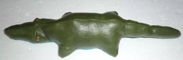 superbe crocodile en cuir vert et skai bleu dans le gout de Dimitri Omersa,déco!