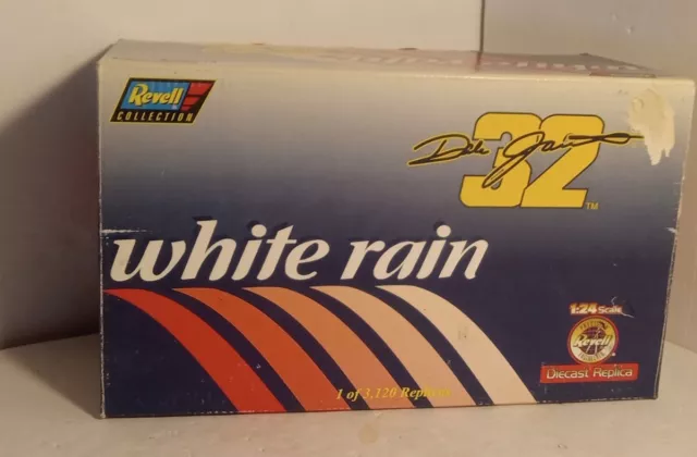 Nascar Revell Collection Dale Jarret 1997 White Rain, Gillette #32 w/Display