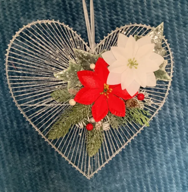 Lovely Handmade Christmas Poinsettia Heart String Wall Hanging Decoration