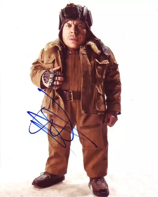 Warwick Davis Signed Autographed 8x10 Doctor Who Porridge Photograph