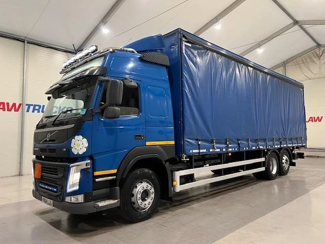 VOLVO FM 330 6x2 Rear Lift Sleeper Cab Curtainsider 99 999 00 volvo-fm-330-6x2-rear-lift-sleeper-cab-curtainsider-99-999-00