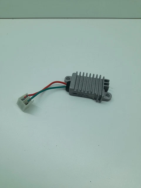 REGOLATORE DI TENSIONE ALTERNATORE GENERATORE ADATTABILE FIAT - Foto 9