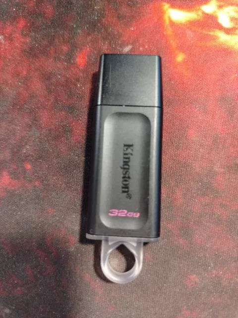 Kingston DataTraveler 32GB - USB 3.2 Flash/Memory Drive