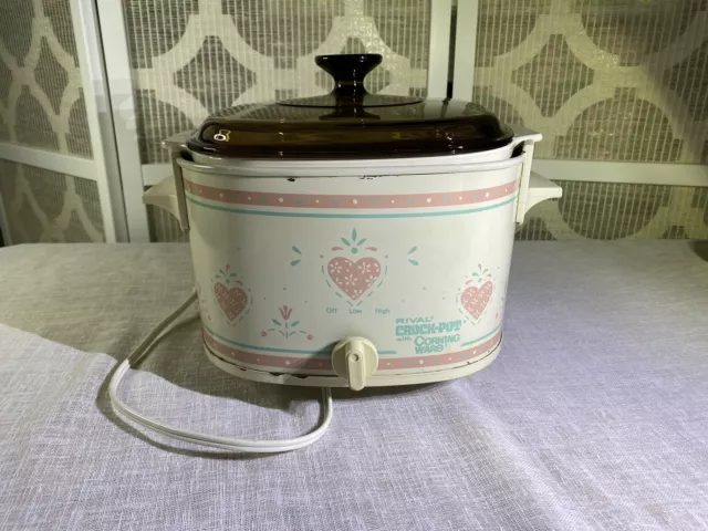 https://www.picclickimg.com/1-sAAOSwDzFlNU~B/Rival-Crock-Pot-w-Corning-Ware-Forever-Yours.webp