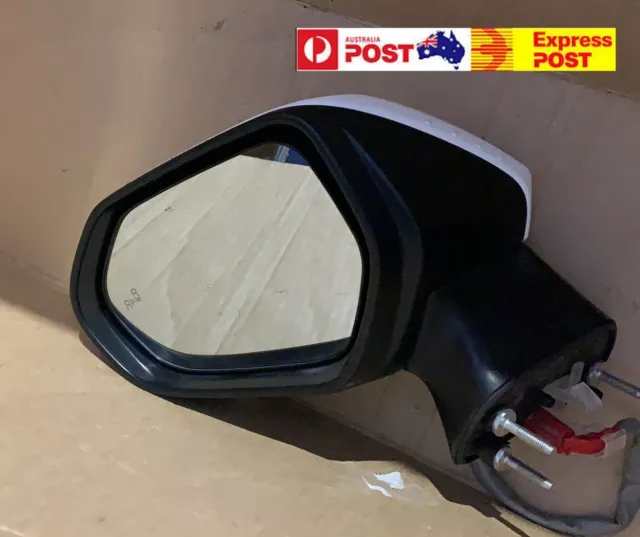 USED Left Electric Mirror for Toyota Corolla MZEA12R ZWE186R ZWE211R 2018- Blind