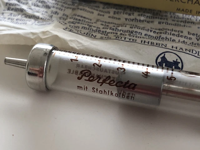 Spritze aus Glas und Metall, Originalverpackung, Record Perfecta, Halloween, 5ml 2