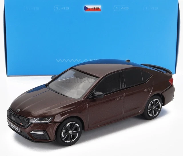 Skoda Octavia IV RS 2020 Gris Anthracite Abrex 1/43 Réf 037CF - Miniature Neuve