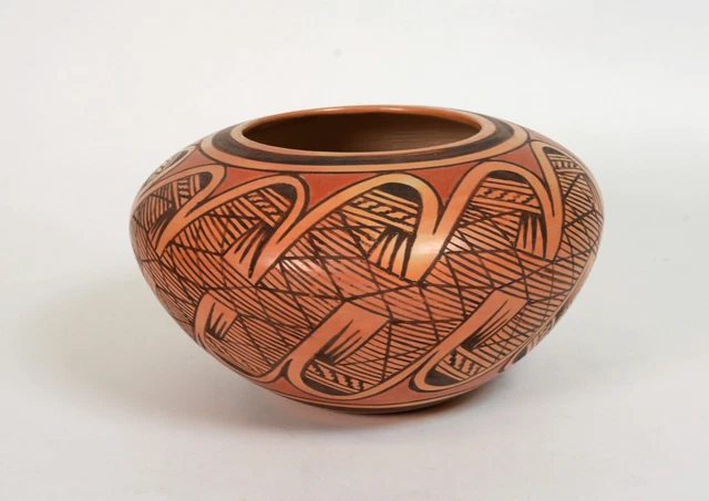Hopi Pottery Jar by Elva Nampeyo; Migration Motif 4" x 7" Hopi Pottery Jar by Elva Nampeyo; Migration Motif 4" x 7"