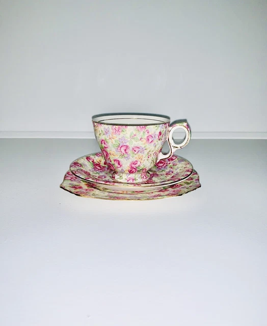 Royal Winton, Grimwades - English Rose, chintz tea trio (cup, saucer & plate set