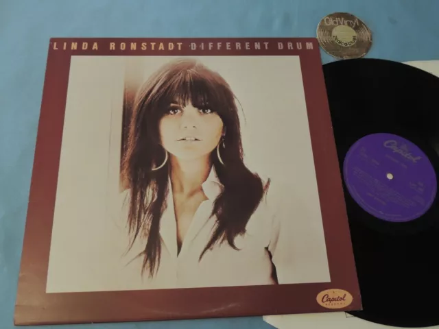 LP LINDA RONSTADT Different Drum 1977 UK | M-