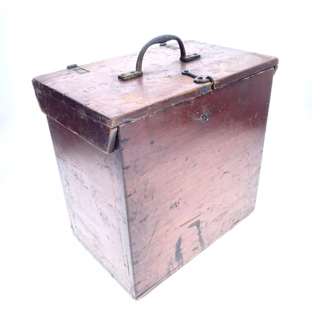 Inusual caja de madera antigua hecha a mano/estuche de transporte posiblemente antiguo
