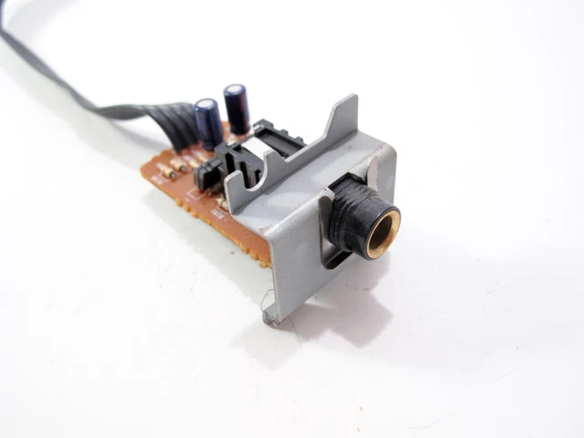JVC TD-W305 CASSETTE PARTS - headphone jack amplifier board