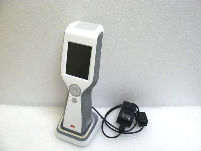 3M Clean-Trace LM1 Luminometer ATP Monitoring System W/ Charger & Base
